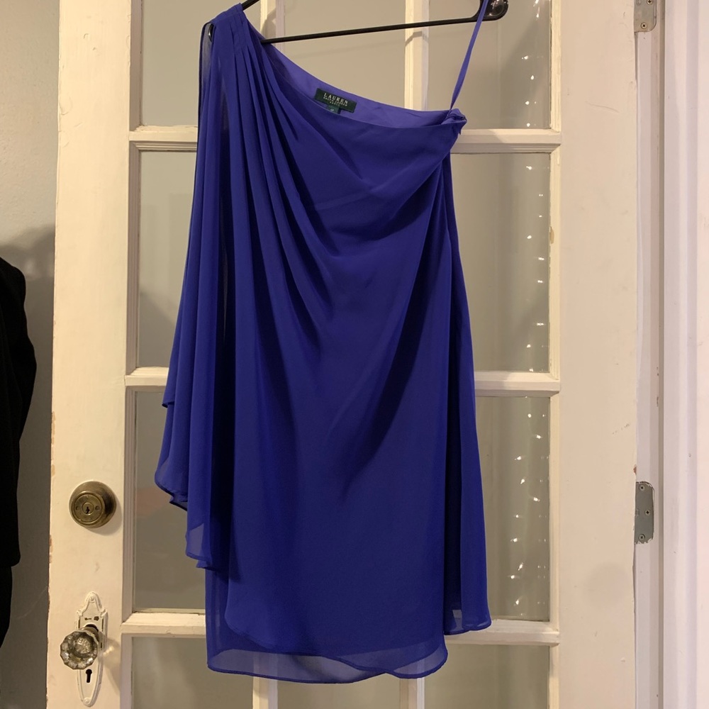 Gorgeous semi formal dress